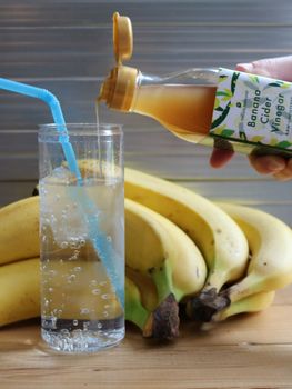 Yo(u)'s Natural Banana Cider Vinegar(バナナサイダービネガー)